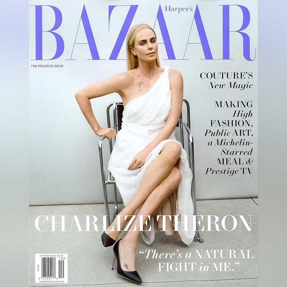 Harper’s Bazaar Magazine October 2022🧾